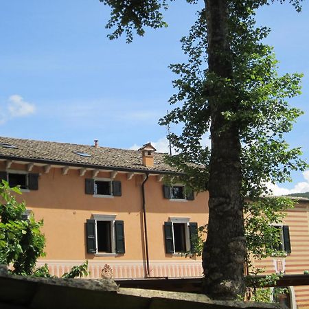 Albergo Al Platano Caprino Veronese Extérieur photo