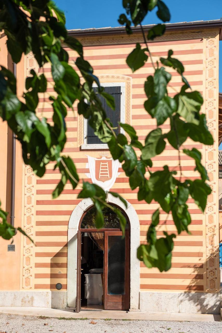 Albergo Al Platano Caprino Veronese Extérieur photo