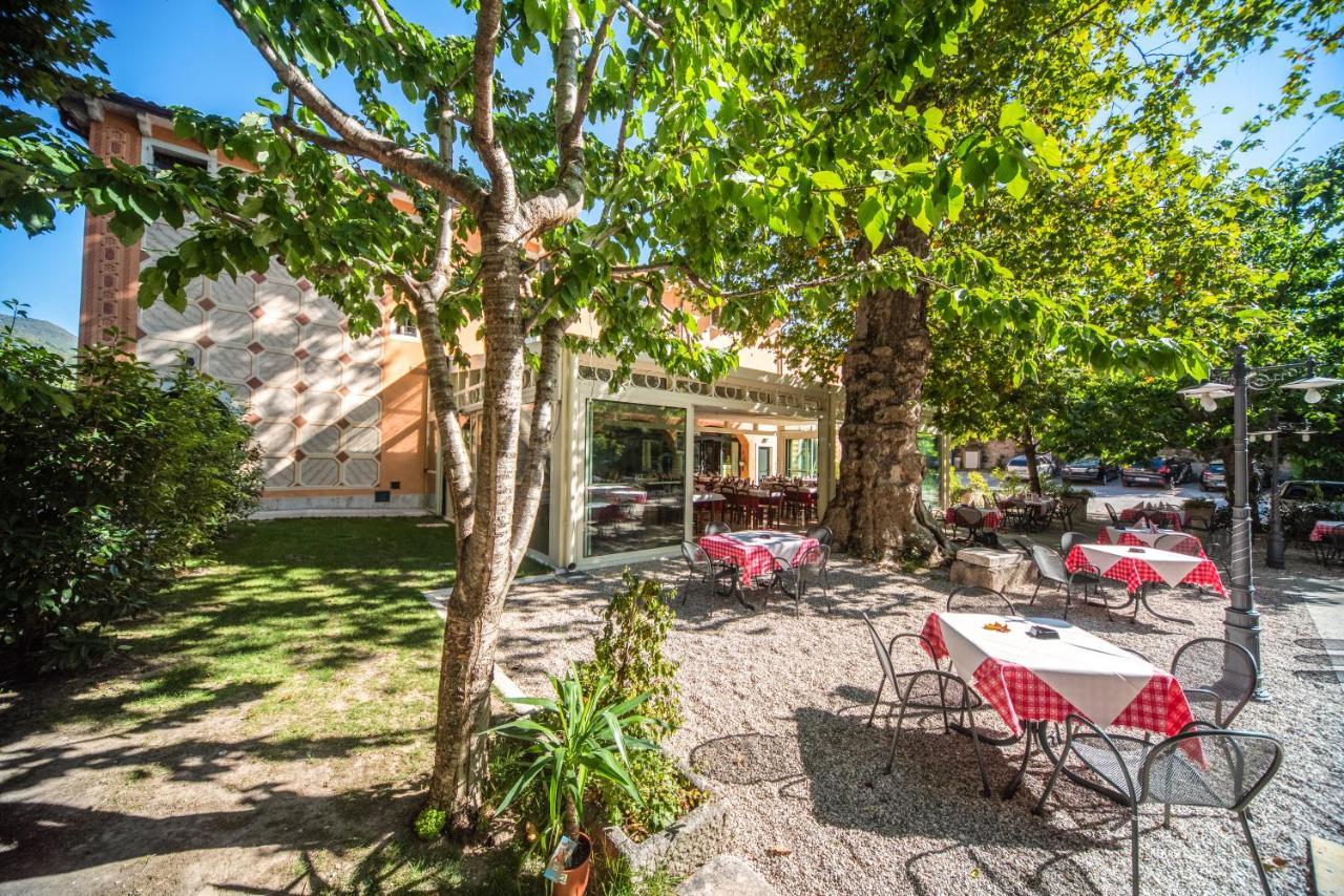 Albergo Al Platano Caprino Veronese Extérieur photo