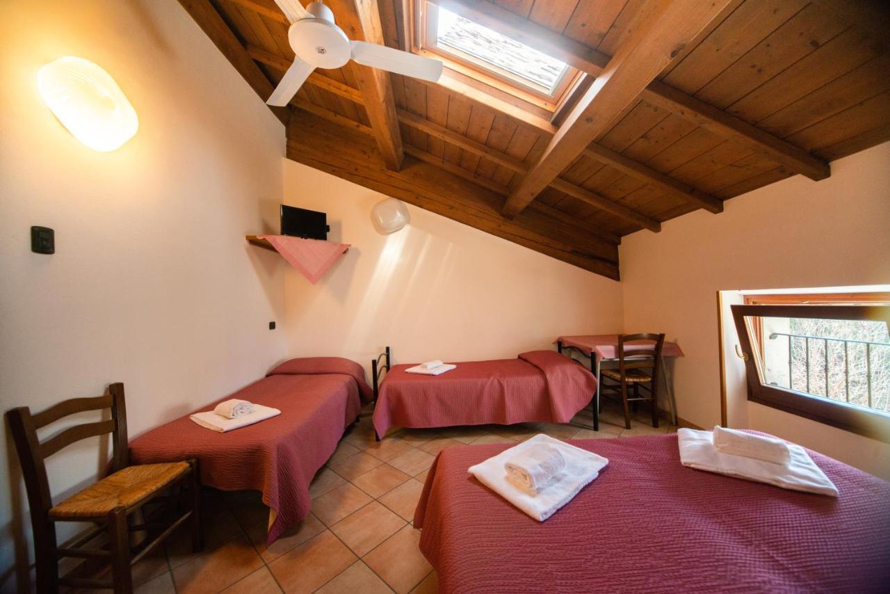 Albergo Al Platano Caprino Veronese Extérieur photo