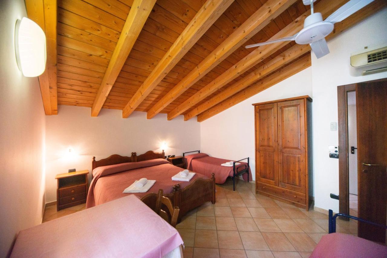 Albergo Al Platano Caprino Veronese Extérieur photo