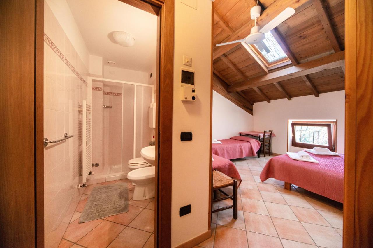 Albergo Al Platano Caprino Veronese Extérieur photo